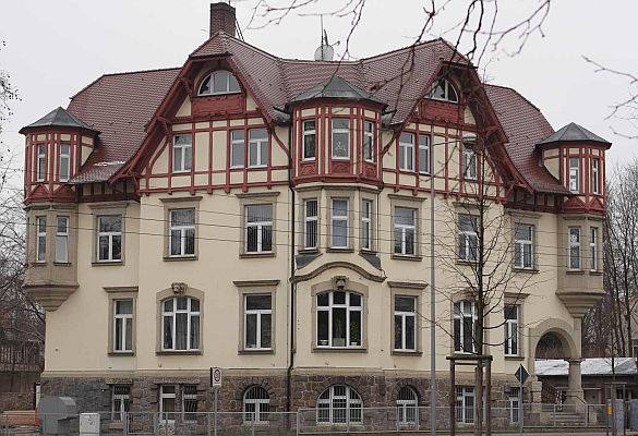 Praxishaus Prager Straße 173